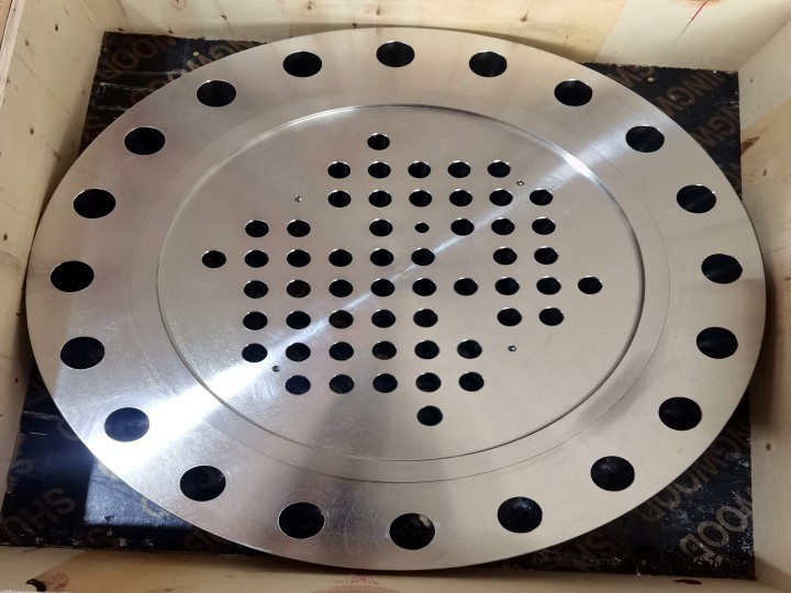 定制不銹鋼非標(biāo)管板法蘭